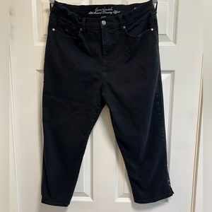 Gloria Vanderbilt Slimming Effect High Rise Capris Jeans